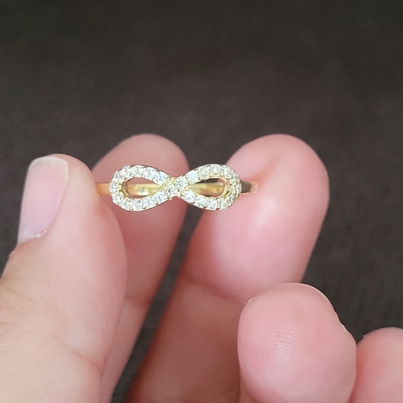 Infinity♾️ Symbol with Pave Crystals💎 Ring - Sz 8 - Picture 15 of 16